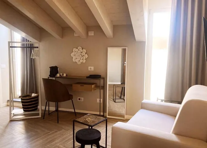 Gatto Bianco 42 Guest house 3*