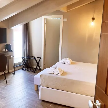 Gatto Bianco 42 3* Bergamo