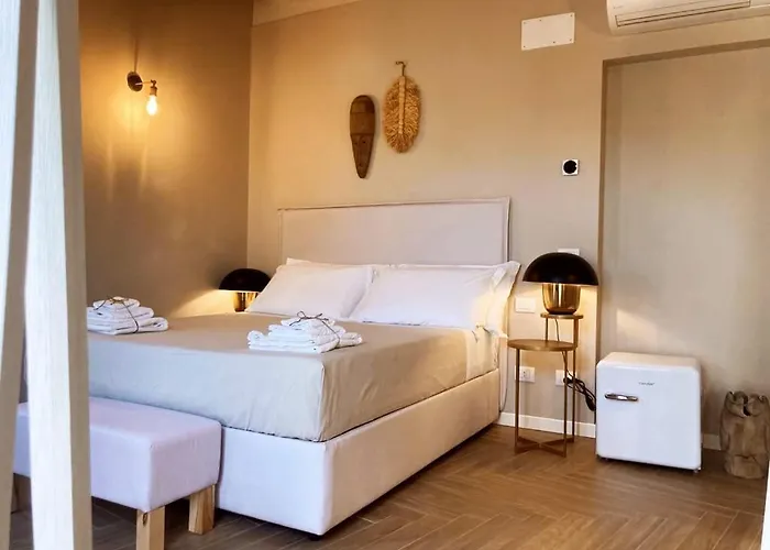 Gatto Bianco 42 Affittacamere 3*